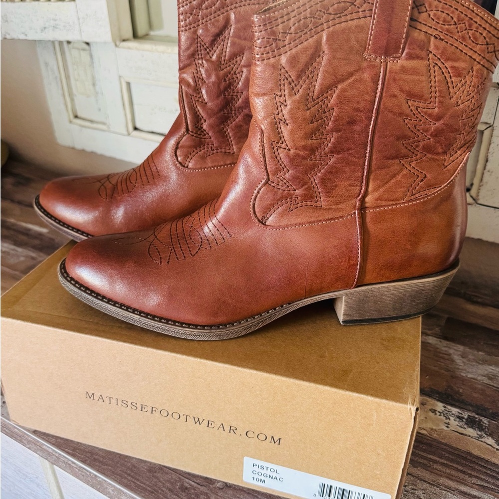 Matisse Cognac Leather Western Boots